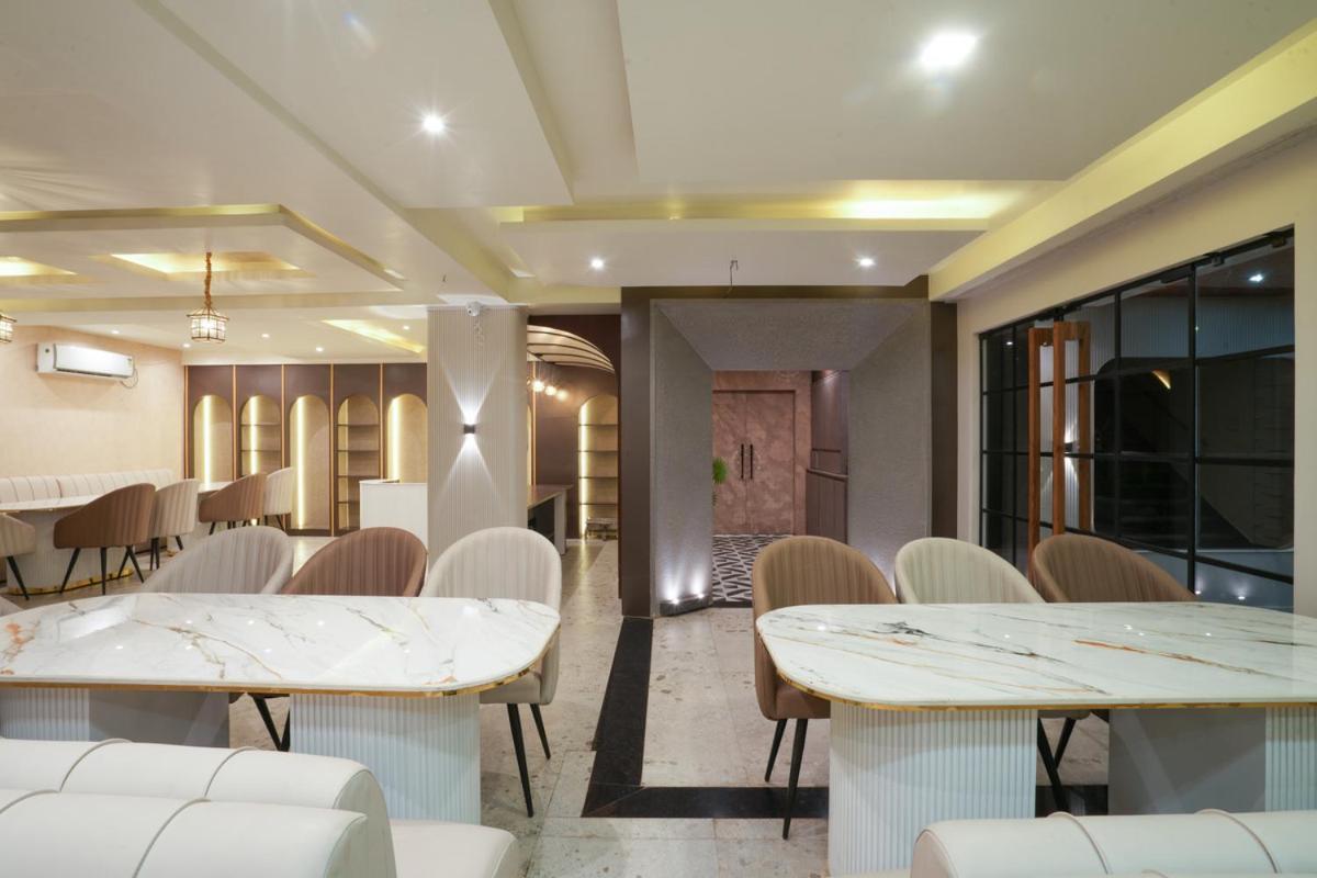 Hotel Square 36 코타 외부 사진