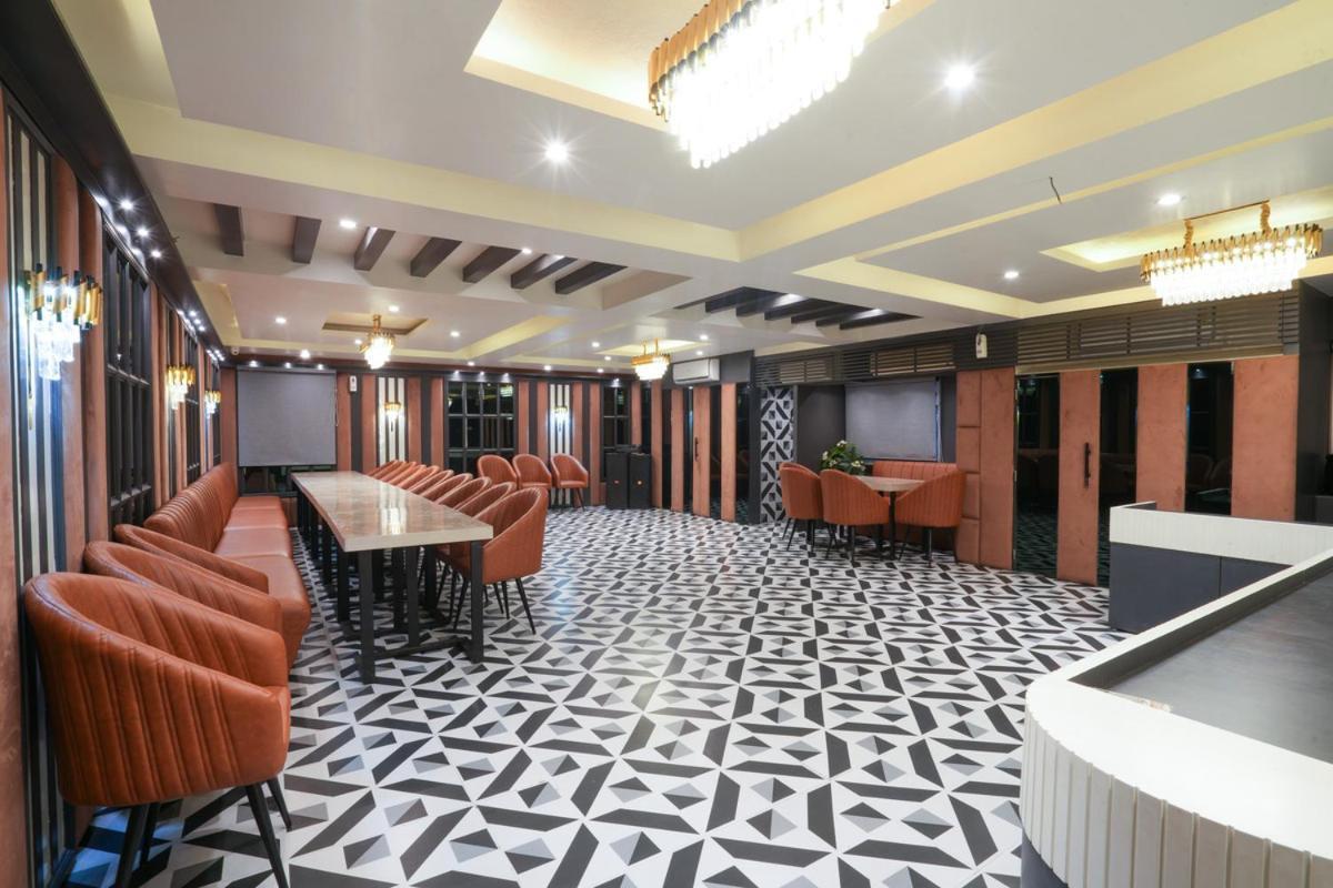 Hotel Square 36 코타 외부 사진